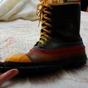 1980s vintage kraufman men's steel rubber boots multi color